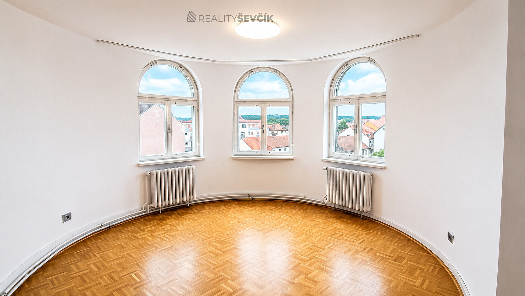 Pronájem bytu 3+kk 90 m² — photo 3
