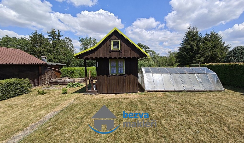 Prodej domu 213 m² s pozemkem 688 m², Chrast – náhled fotky 21