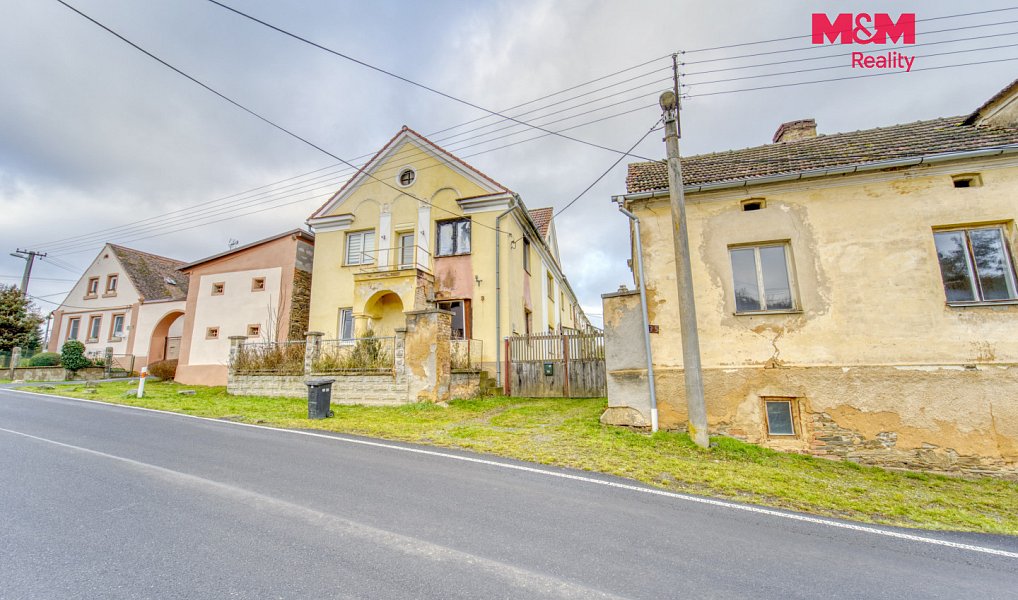 Prodej domu 300 m² s pozemkem 2 031 m², Stříbro – náhled fotky 25