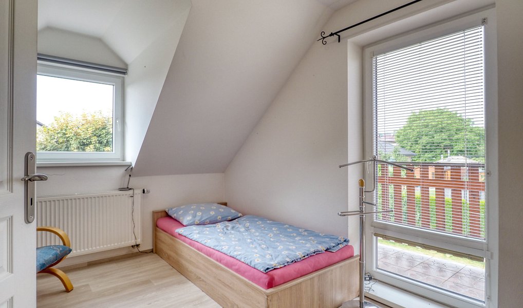 Prodej domu 145 m² s pozemkem 835 m², Zvole – náhled fotky 16