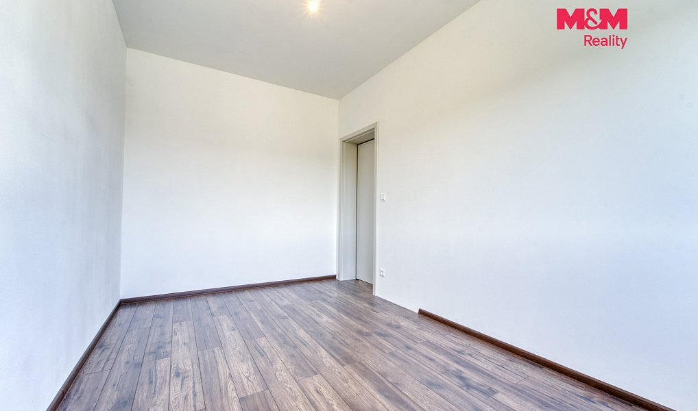 Prodej domu 168 m² s pozemkem 809 m², Vodochody – náhled fotky 7