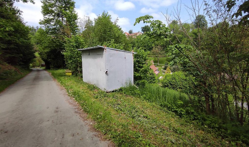 Prodej stavebního pozemku 1 871 m², Javorník – náhled fotky 5