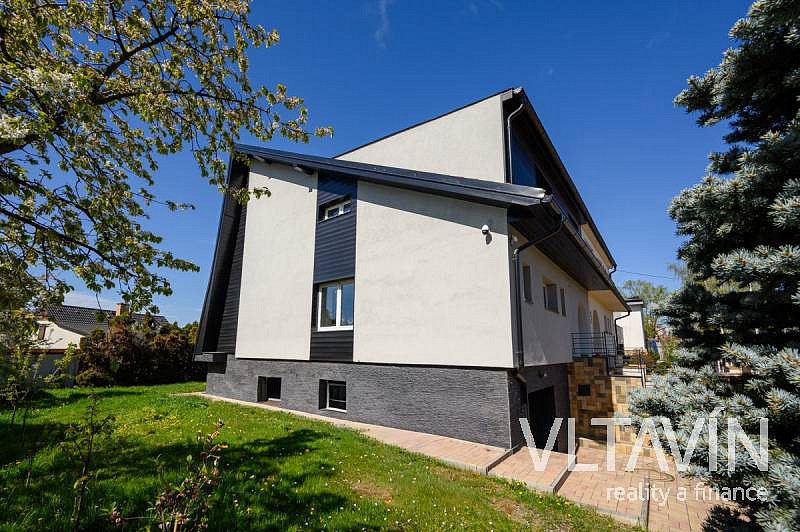 Prodej domu 232 m² s pozemkem 391 m² – fotografie 4