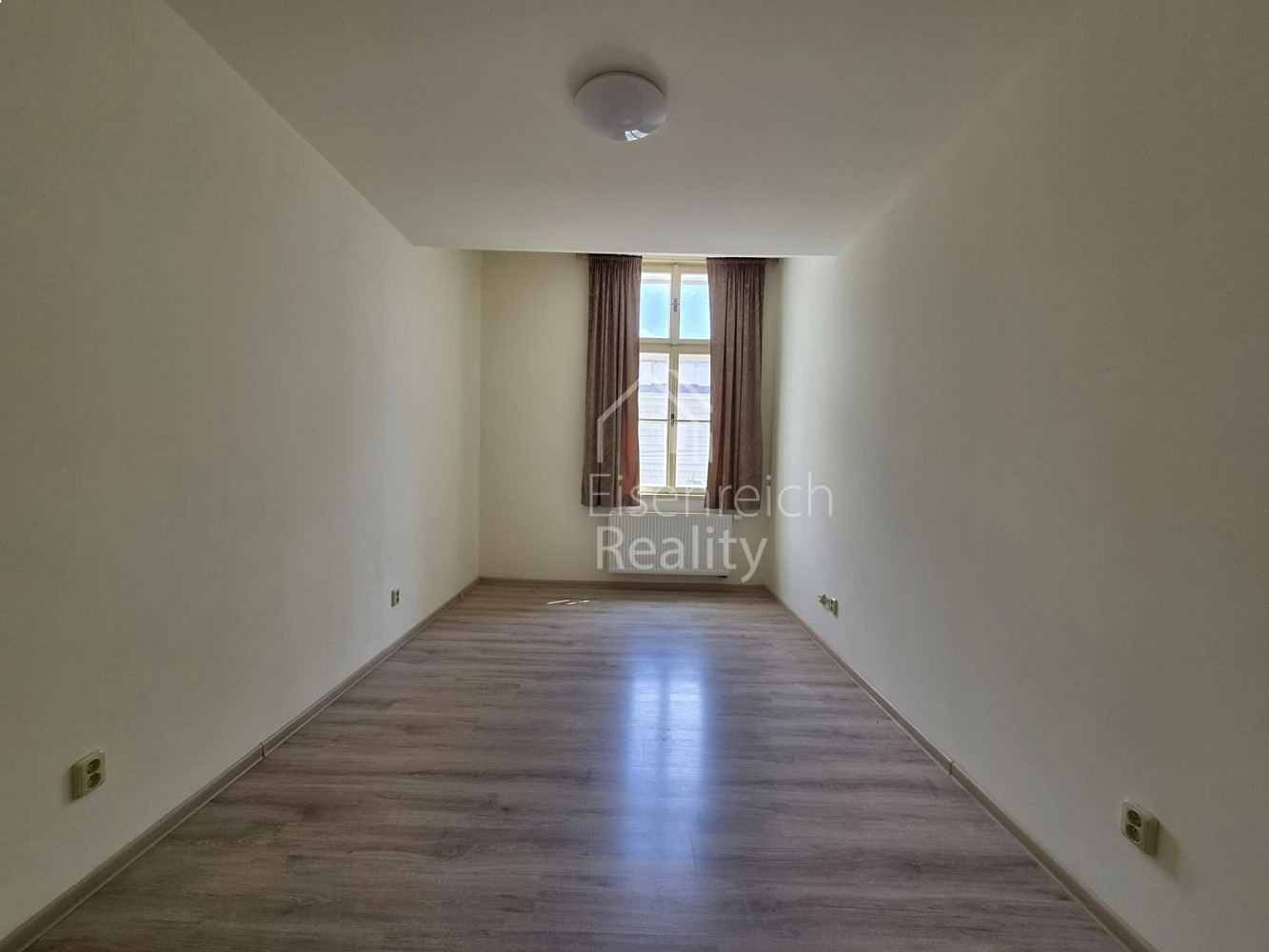 Pronájem bytu 1+1 34 m² — photo 4