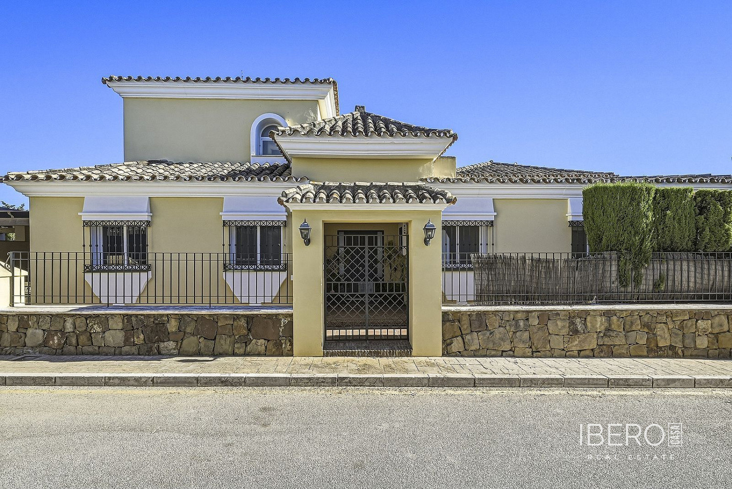 Prodej domu 193 m² s pozemkem 534 m²