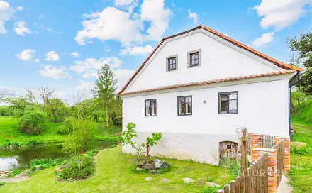 Prodej domu 100 m² s pozemkem 2 807 m², Kladruby, okres Rokycany