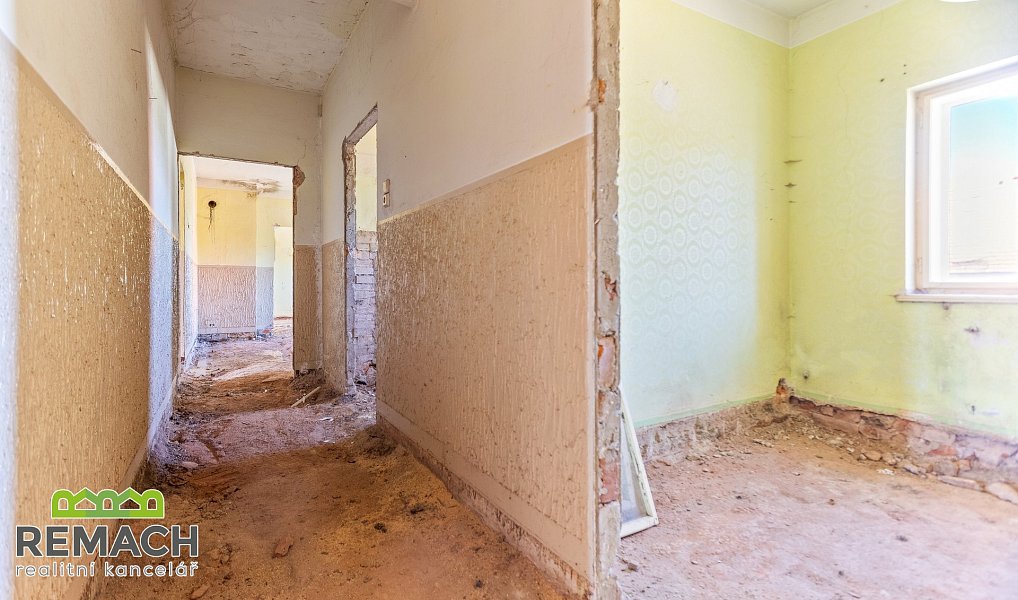 Prodej ubytovacího objektu 650 m², Božanov – náhled fotky 14