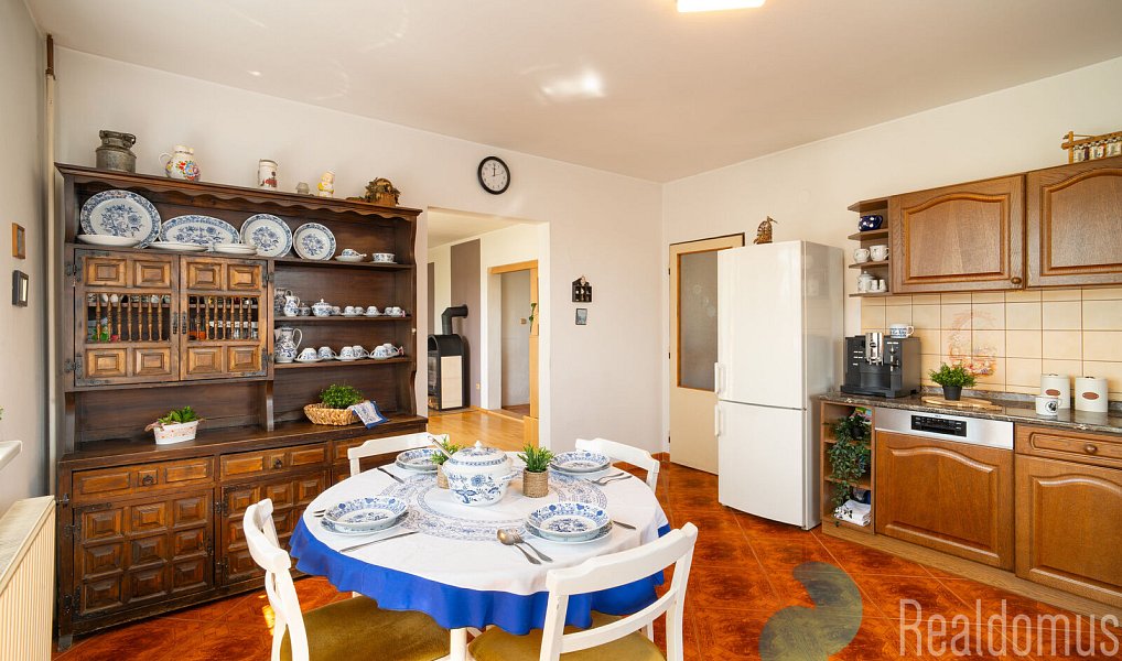 Prodej domu 245 m² s pozemkem 757 m², Litvínovice – náhled fotky 5