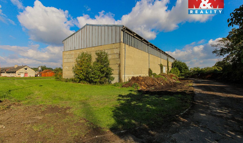 Prodej zemědělského objektu 1 220 m², Javorník – náhled fotky 3
