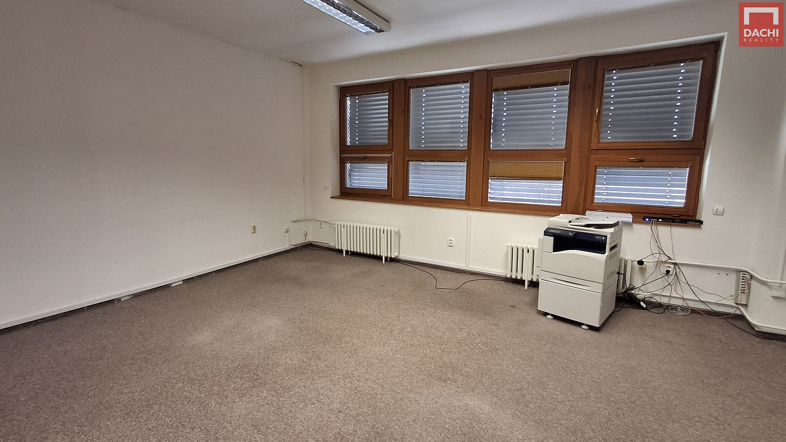 Pronájem kanceláře 26 m² – fotografie 3