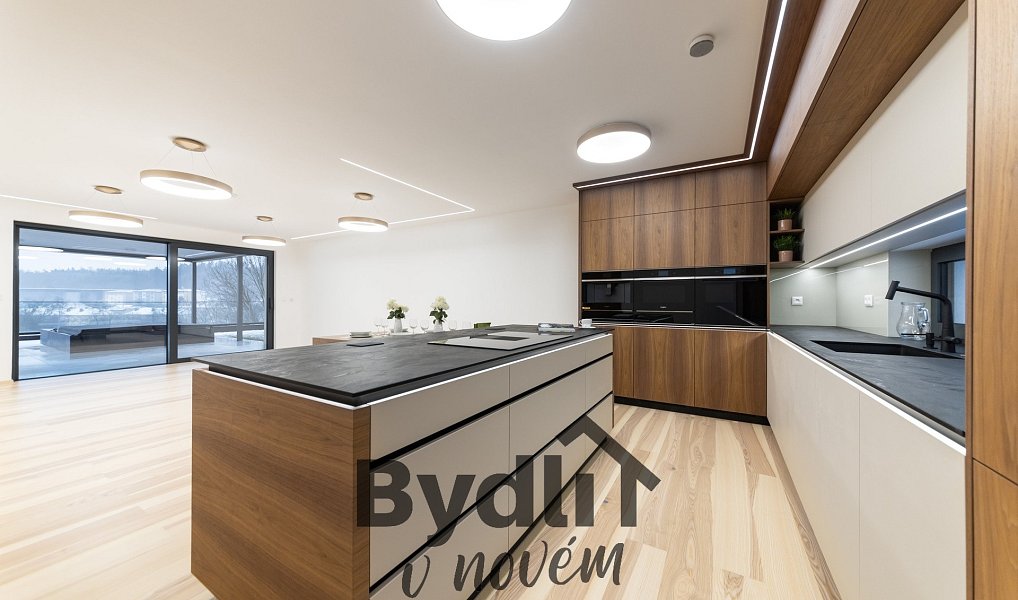 Prodej domu 192 m² s pozemkem 959 m², Zastávka – náhled fotky 10
