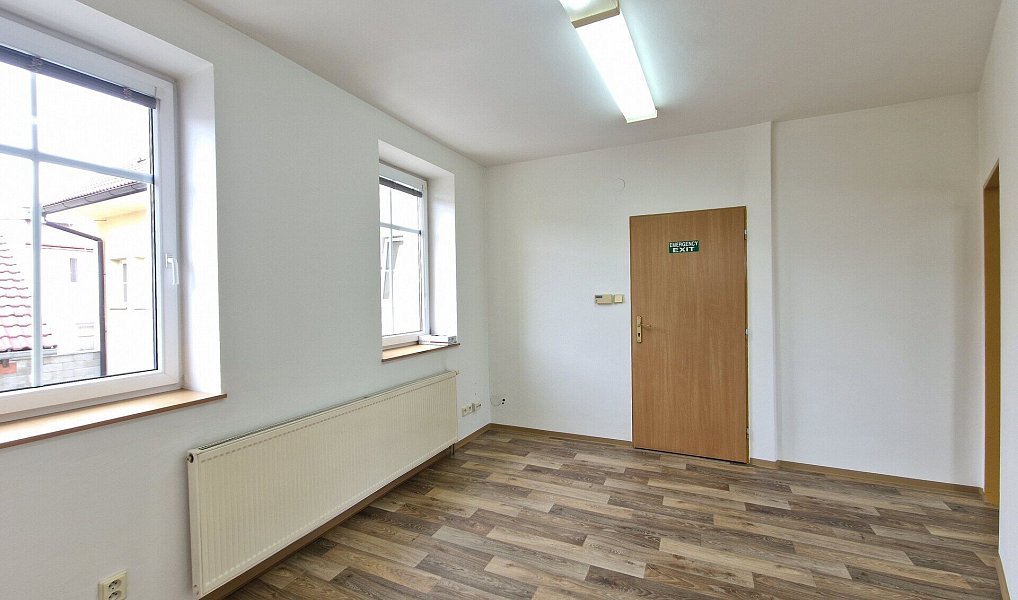 Pronájem kanceláře 65 m², Příbram – náhled fotky 14