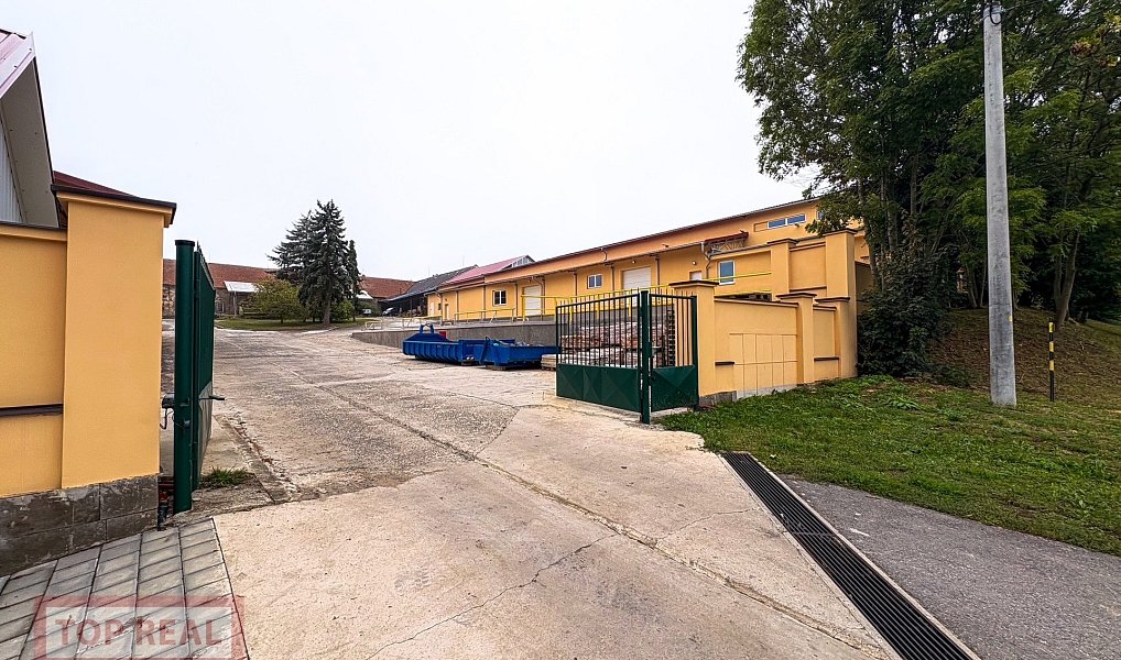 Pronájem skladovacích prostor 889 m², Troubky-Zdislavice – náhled fotky 28