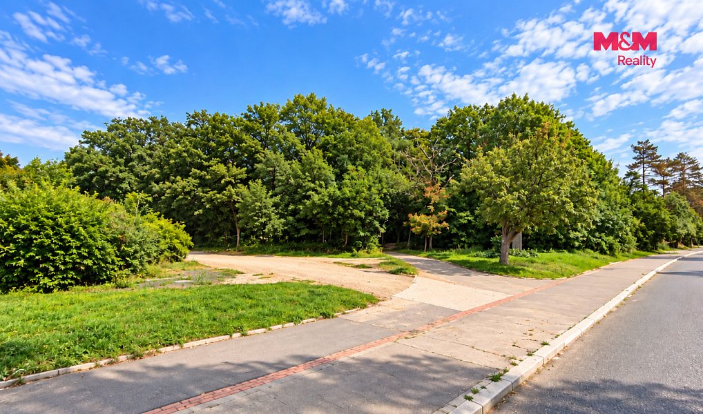 Prodej zahrady 600 m², Praha – náhled fotky 3
