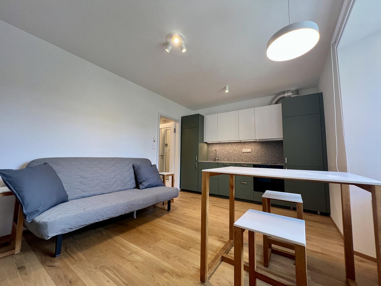 Pronájem bytu 1+kk 27 m² – fotografie 4