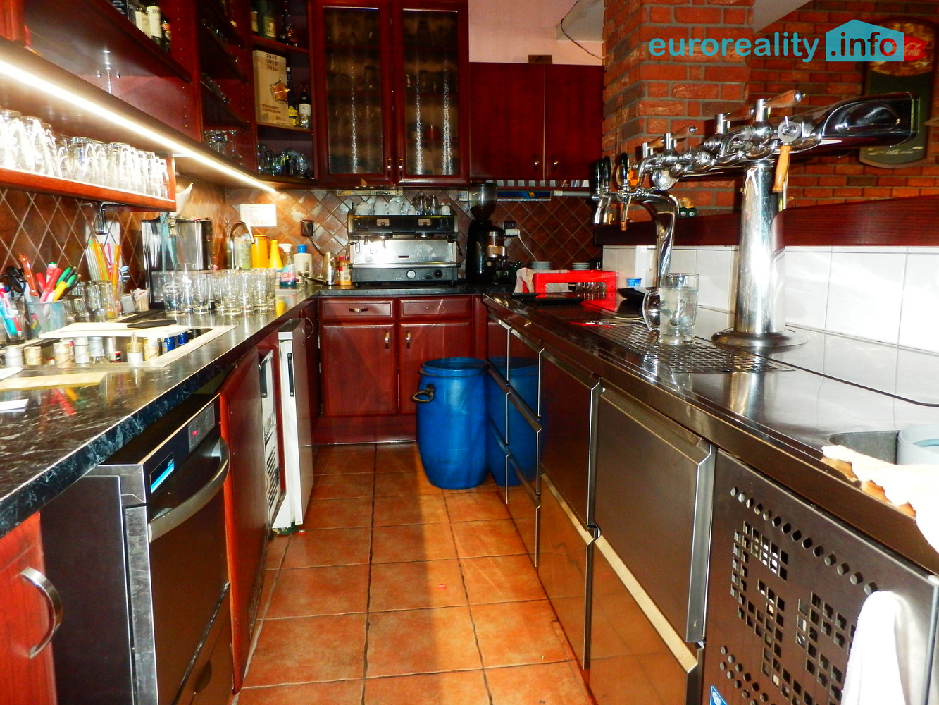 Pronájem restaurace 322 m² – pohled 5