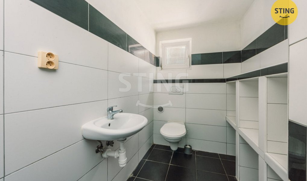 Prodej domu 200 m² s pozemkem 1 235 m², Staré Hradiště – náhled fotky 13