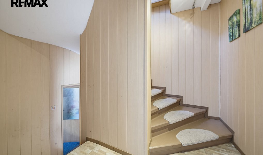 Prodej domu 246 m² s pozemkem 172 m², Aš – náhled fotky 16