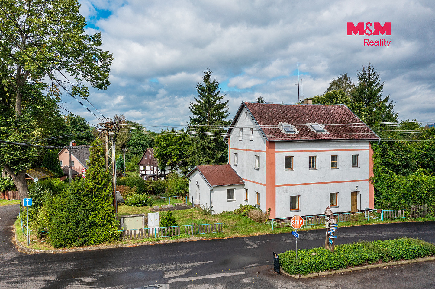 Prodej ubytovacího objektu 346 m² – fotografie 2