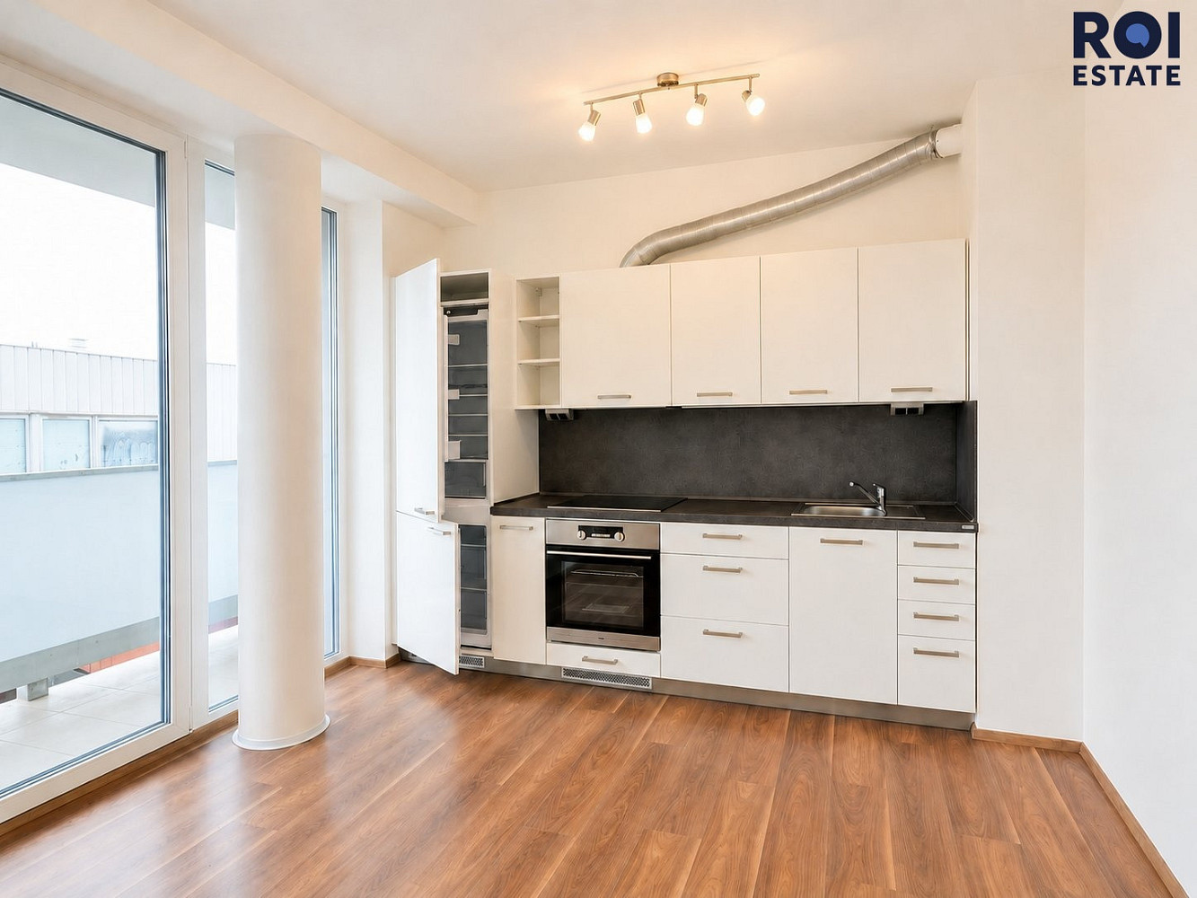 Pronájem bytu 1+kk 34 m² — photo 4