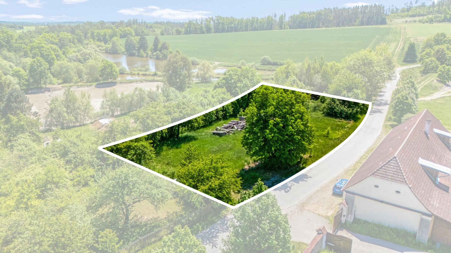 Prodej stavebního pozemku 3 286 m²