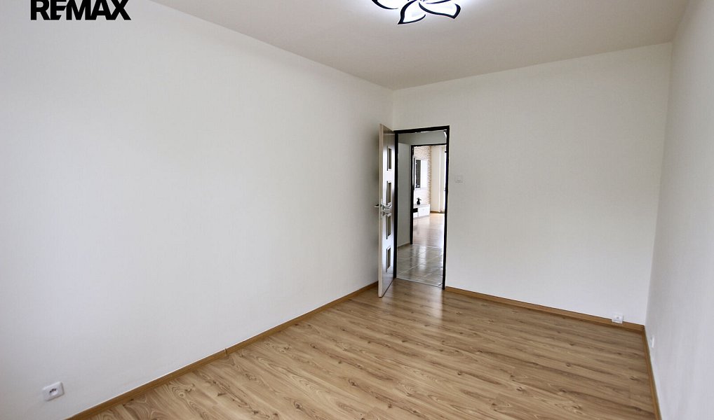 Pronájem bytu 3+kk 64 m², Loděnice – náhled fotky 13