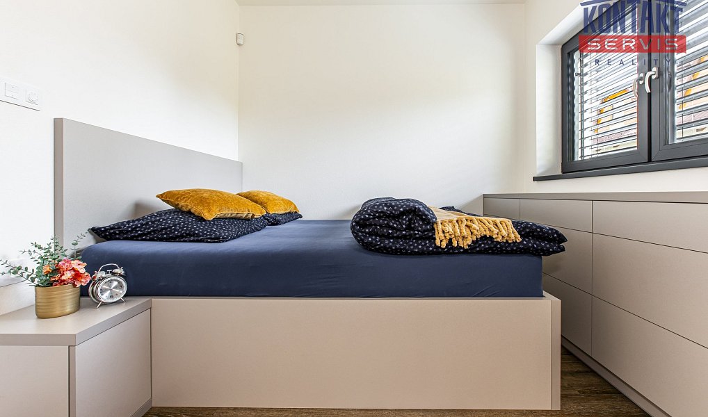 Prodej domu 236 m² s pozemkem 1 076 m², Hlincová Hora – náhled fotky 24