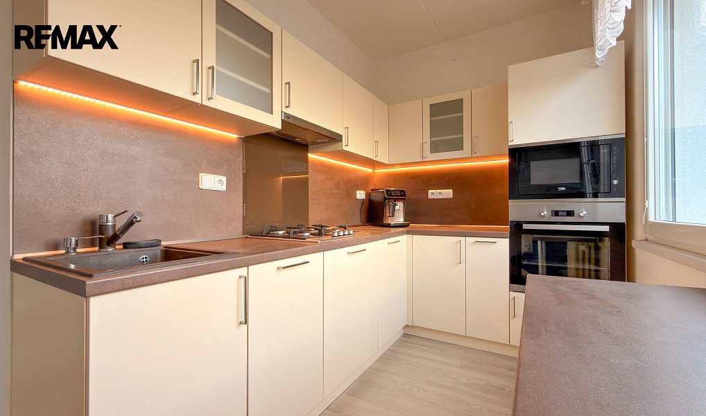 Prodej bytu 2+1 61 m², Hradec Králové – náhled fotky 4
