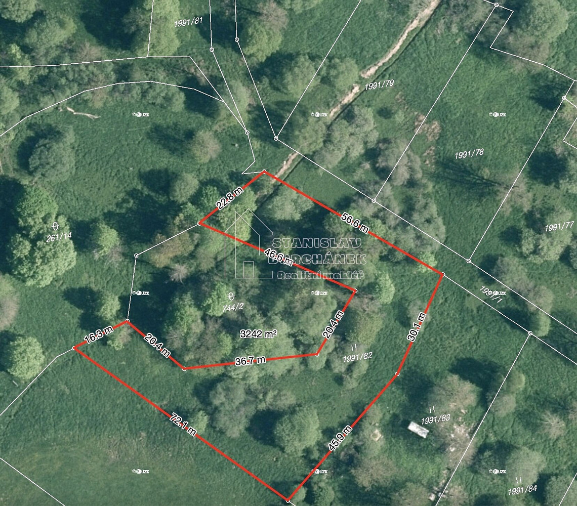 Prodej stavebního pozemku 4 929 m²