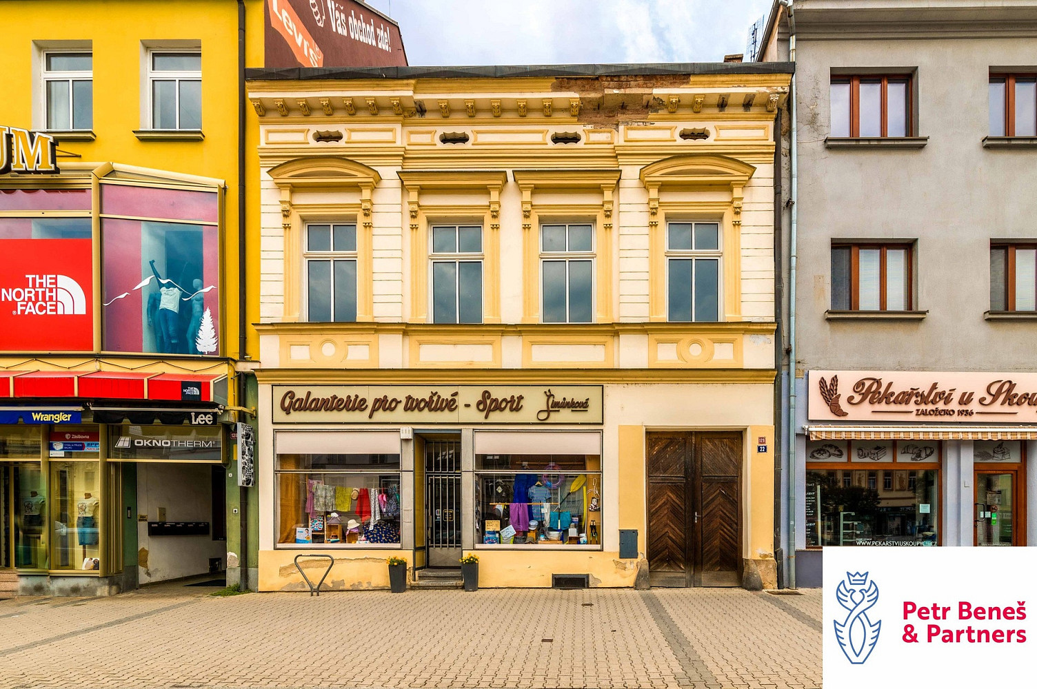 Prodej obchodních prostor 622 m²