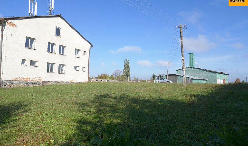 Prodej komerčního pozemku 3 983 m², Moravec – náhled fotky 8