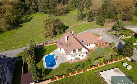 Prodej domu 240 m² s pozemkem 1 011 m², K Potoku, Rokycany - Nové Město