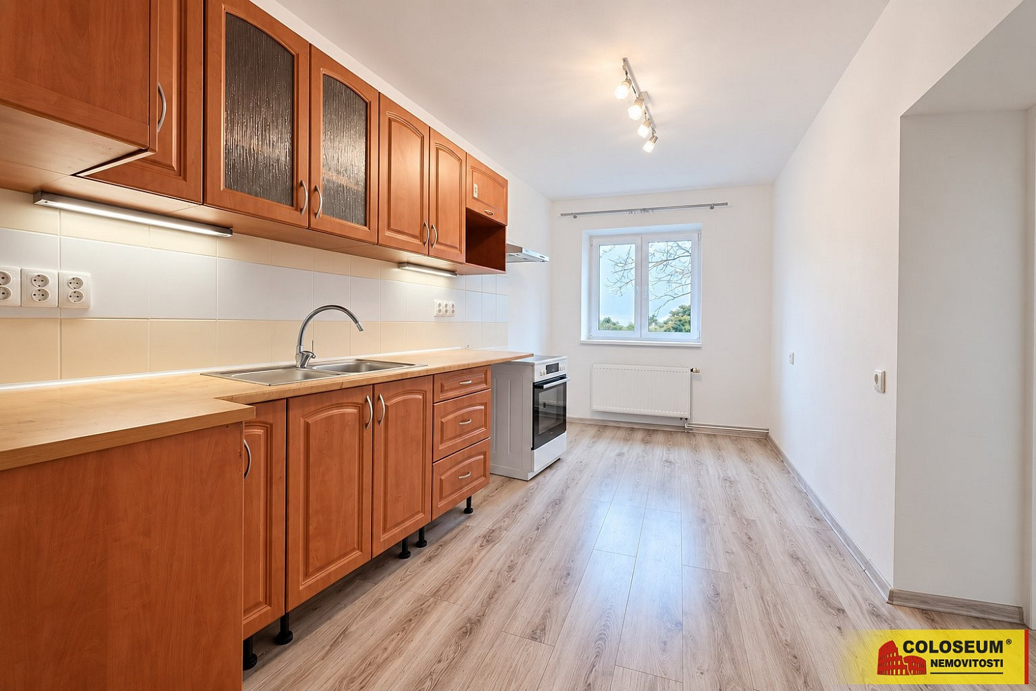 Pronájem bytu 3+1 65 m² – fotografie 2