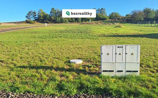 Prodej stavebního pozemku 950 m², Líšťany, okres Louny