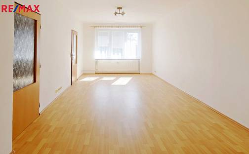 Pronájem bytu 2+1 52 m², U Růžáku, Nymburk