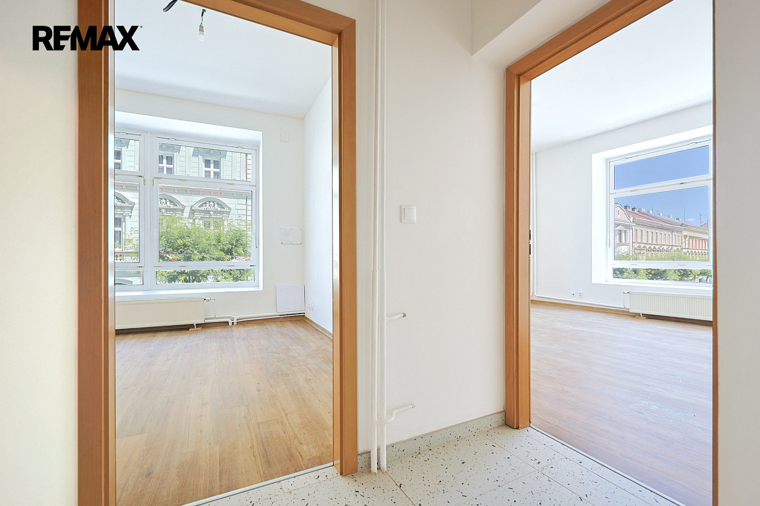 Pronájem kanceláře 51 m² – pohled 5