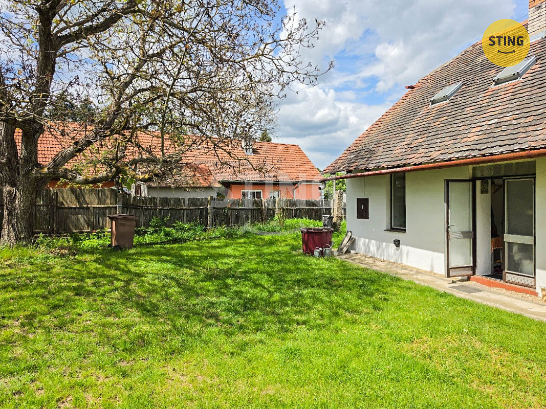 Prodej domu 76 m² s pozemkem 2 213 m² – fotografie 2
