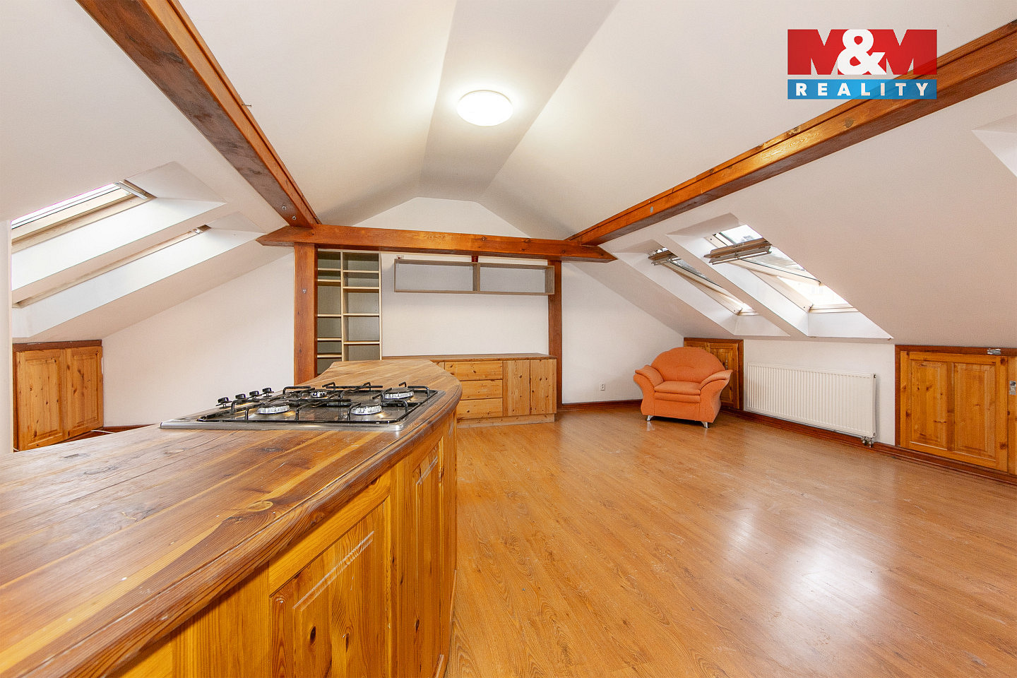 Prodej bytu 2+kk 70 m² — photo 2
