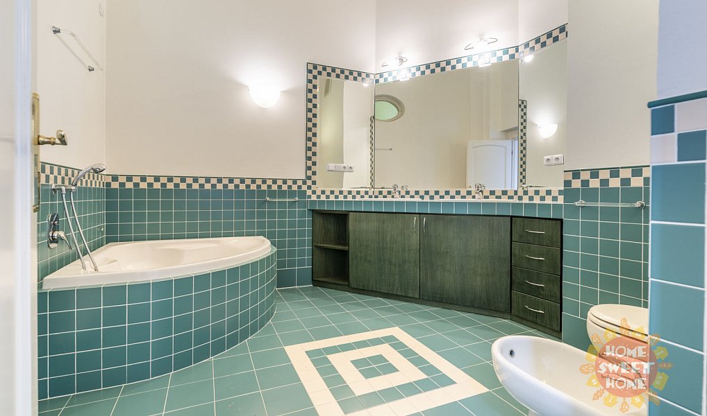 Pronájem bytu 4+1 187 m², Praha – náhled fotky 4