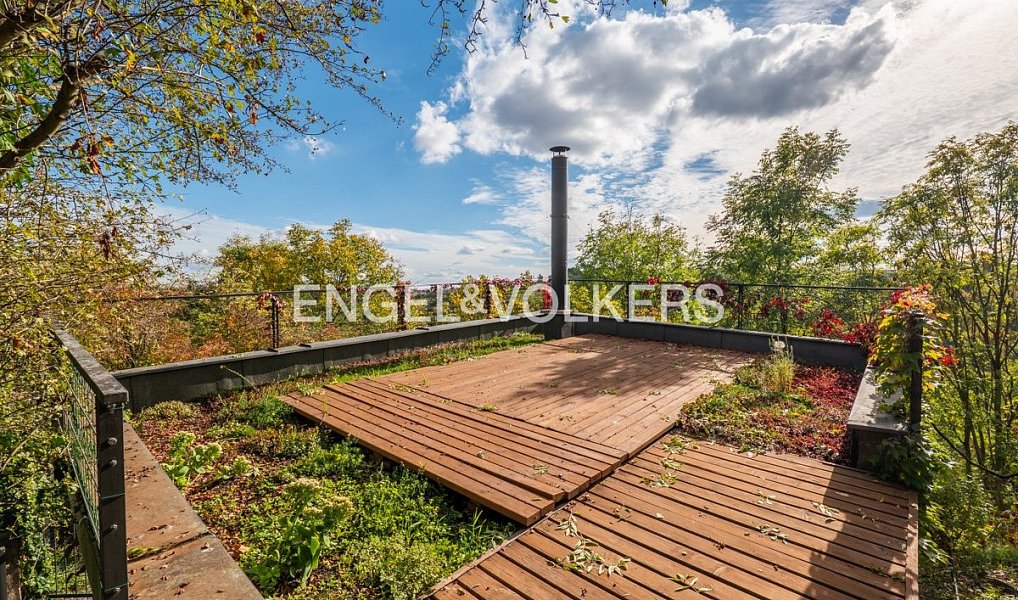 Pronájem domu 315 m² s pozemkem 1 493 m², Praha – náhled fotky 5