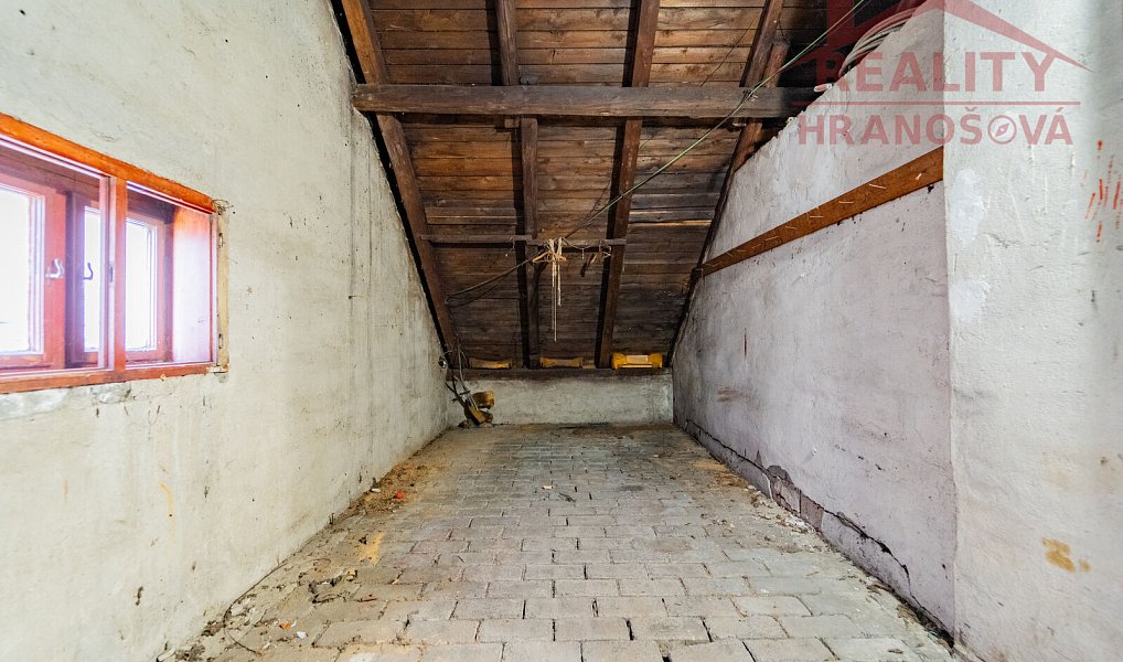 Prodej domu 200 m² s pozemkem 459 m², Ostrava – náhled fotky 14