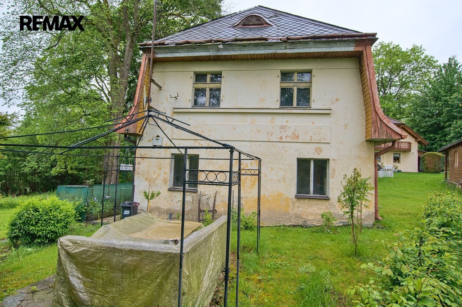 Prodej domu 157 m² s pozemkem 219 m² – fotografie 2