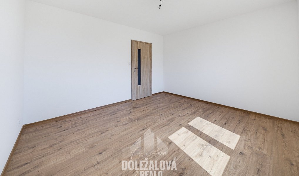 Prodej domu 106 m² s pozemkem 765 m², Moravské Budějovice – náhled fotky 14