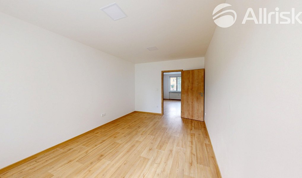 Prodej bytu 3+1 62 m², Opava – náhled fotky 3