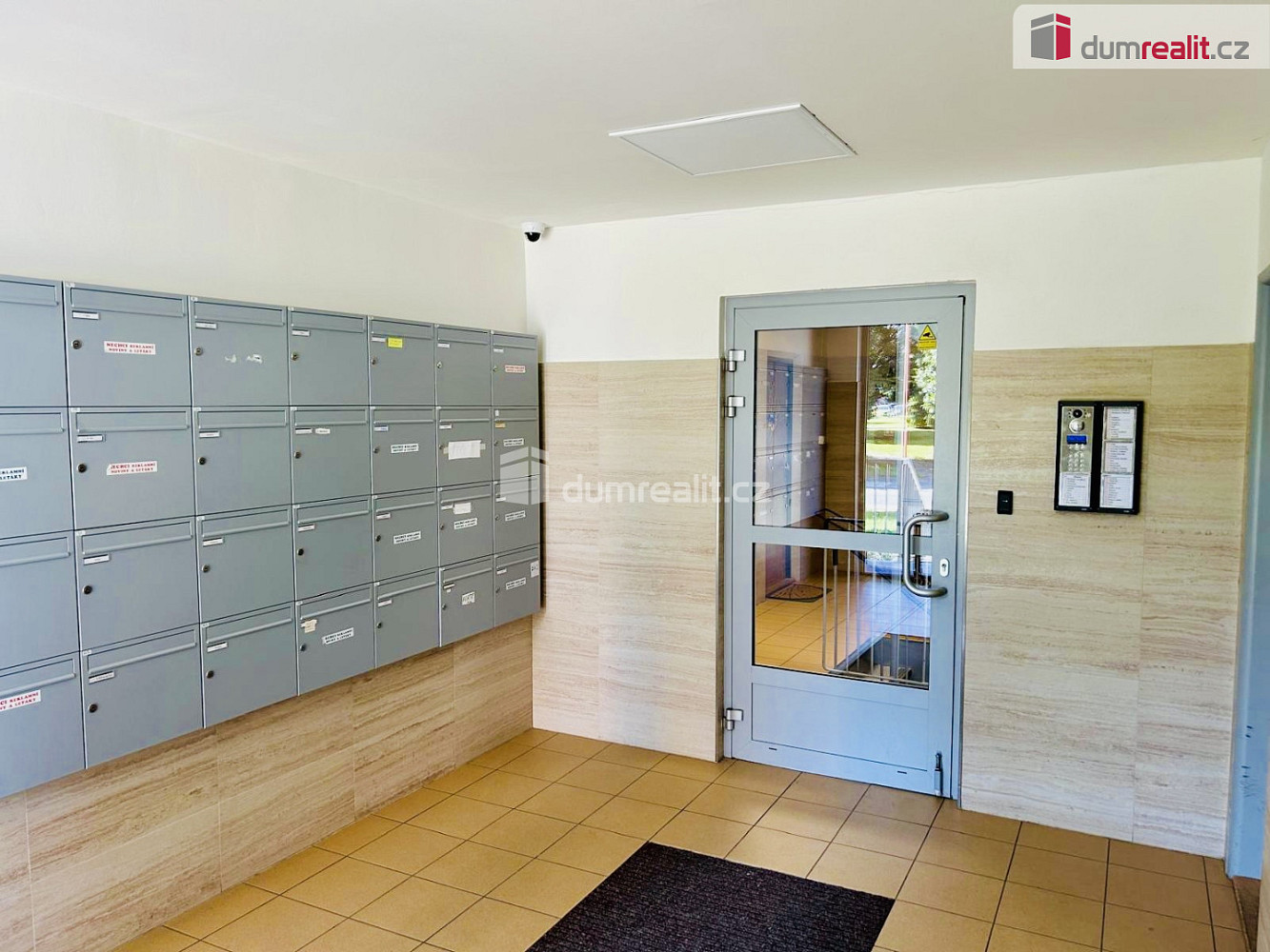 Prodej bytu 2+kk 39 m² — photo 2