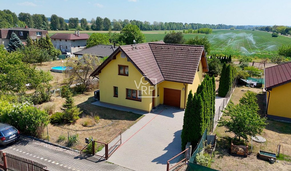Prodej domu 175 m² s pozemkem 889 m², Hradec Králové – fotka 1 z 33