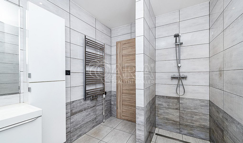 Prodej domu 111 m² s pozemkem 707 m², Vojkovice – náhled fotky 17