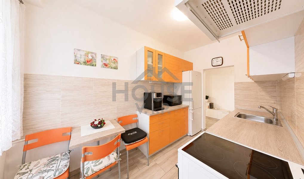 Prodej bytu 3+1 77 m², Praha – náhled fotky 10