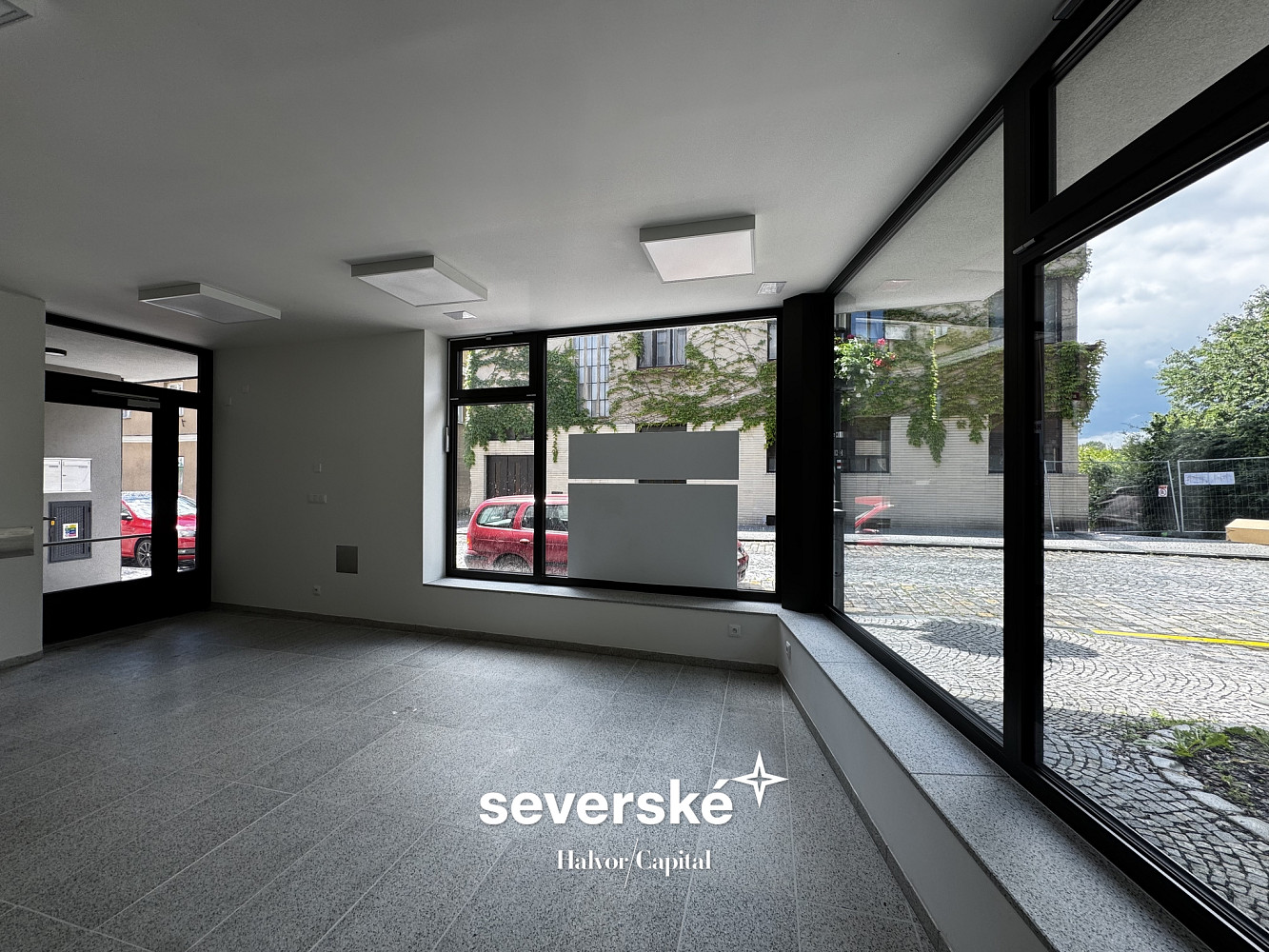 Pronájem obchodních prostor 55 m², Turnov