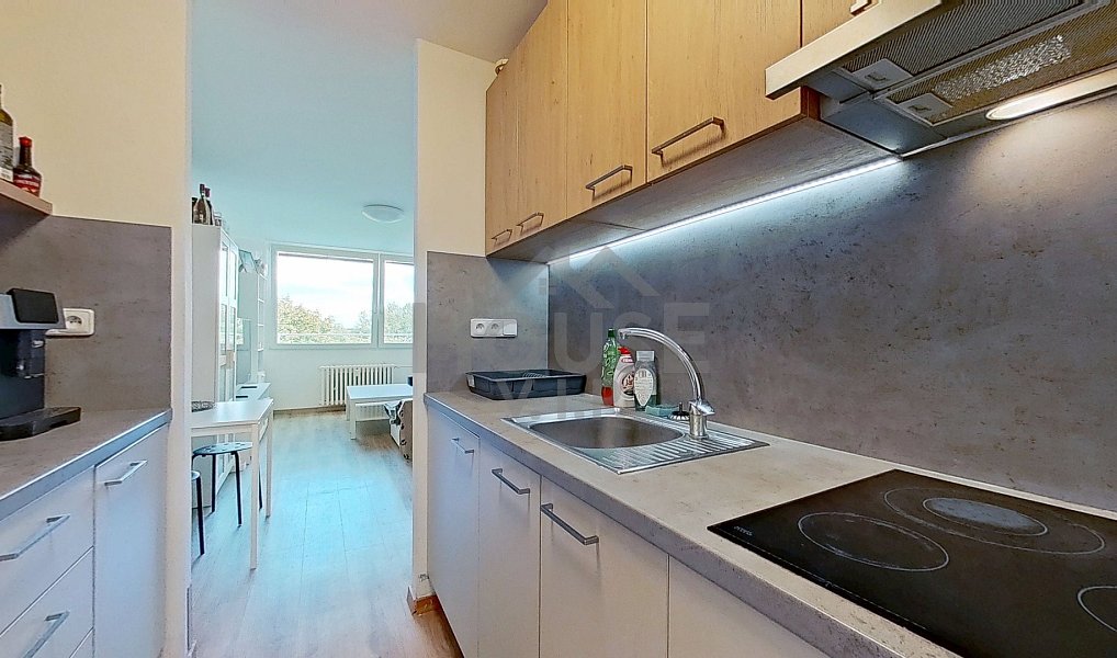 Prodej bytu 2+kk 42 m², Praha – náhled fotky 2